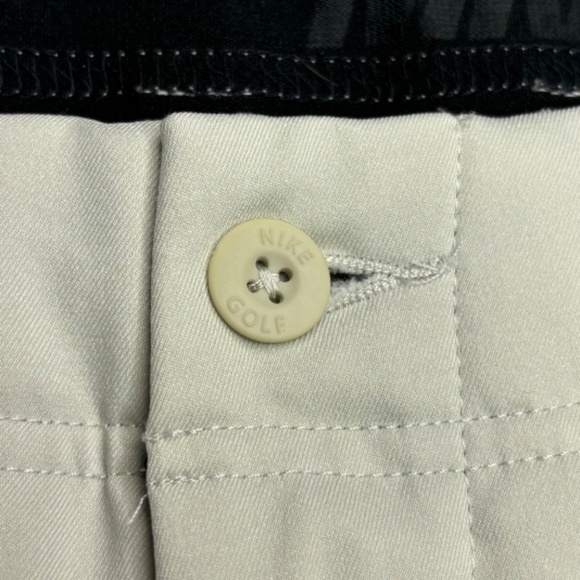 Nike Dri Fit Chino Pants Mens Size M 32x30 Cream Light Gray Athletic Golf - Picture 5 of 16